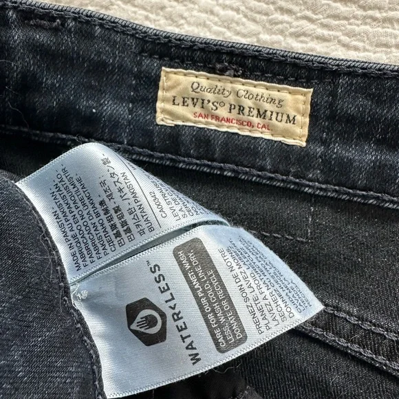 Levi's 725 Slit Bootcut Jeans - Picture 11 of 13